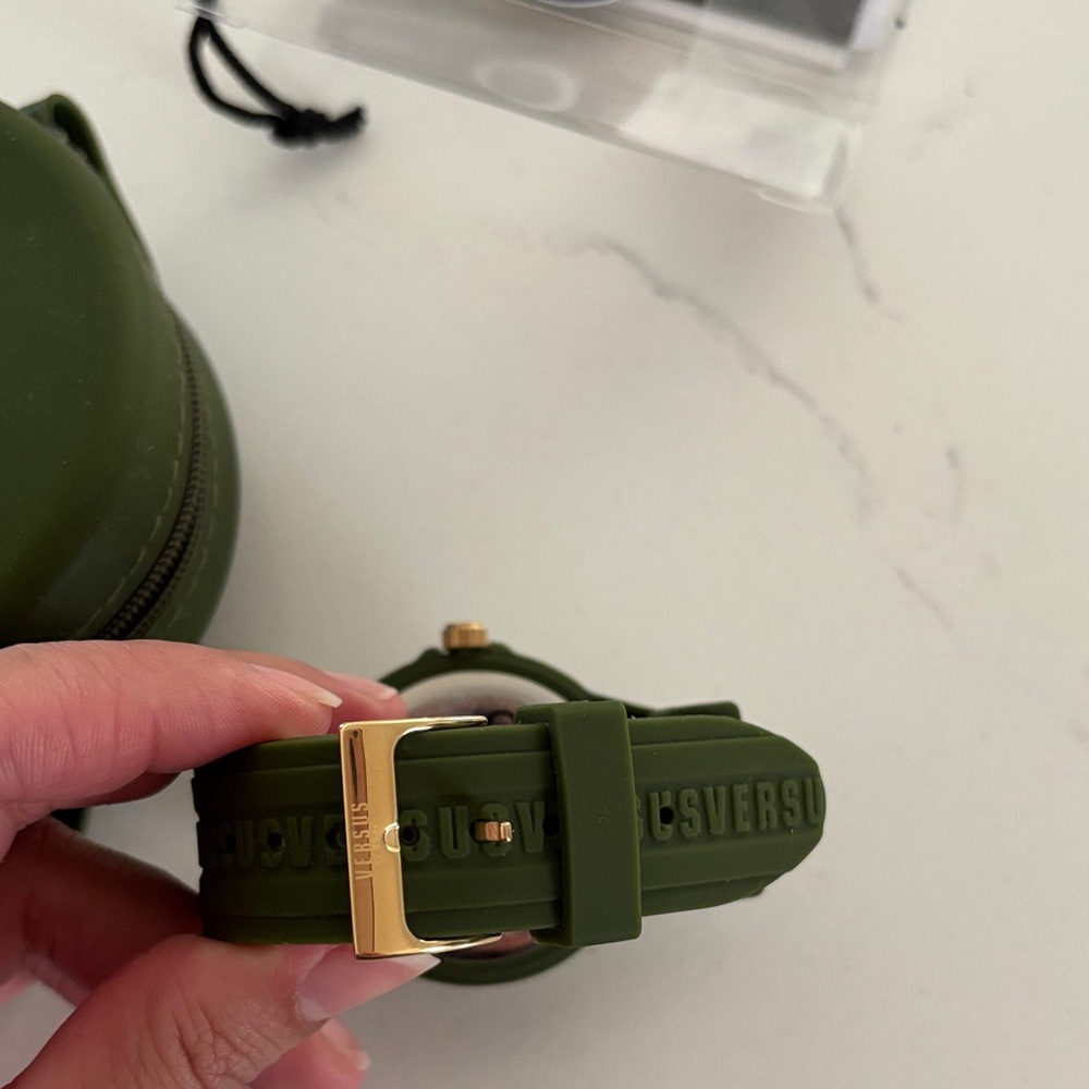 Versus Versace Olive Green Timepiece - Picture 5 of 5
